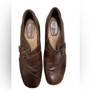 Earth Origins by Earth Leather Upper Buckle slip On Shoe Size 10 M